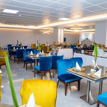 Oak Plaza Hotels East Airport Akra Zewnętrze zdjęcie