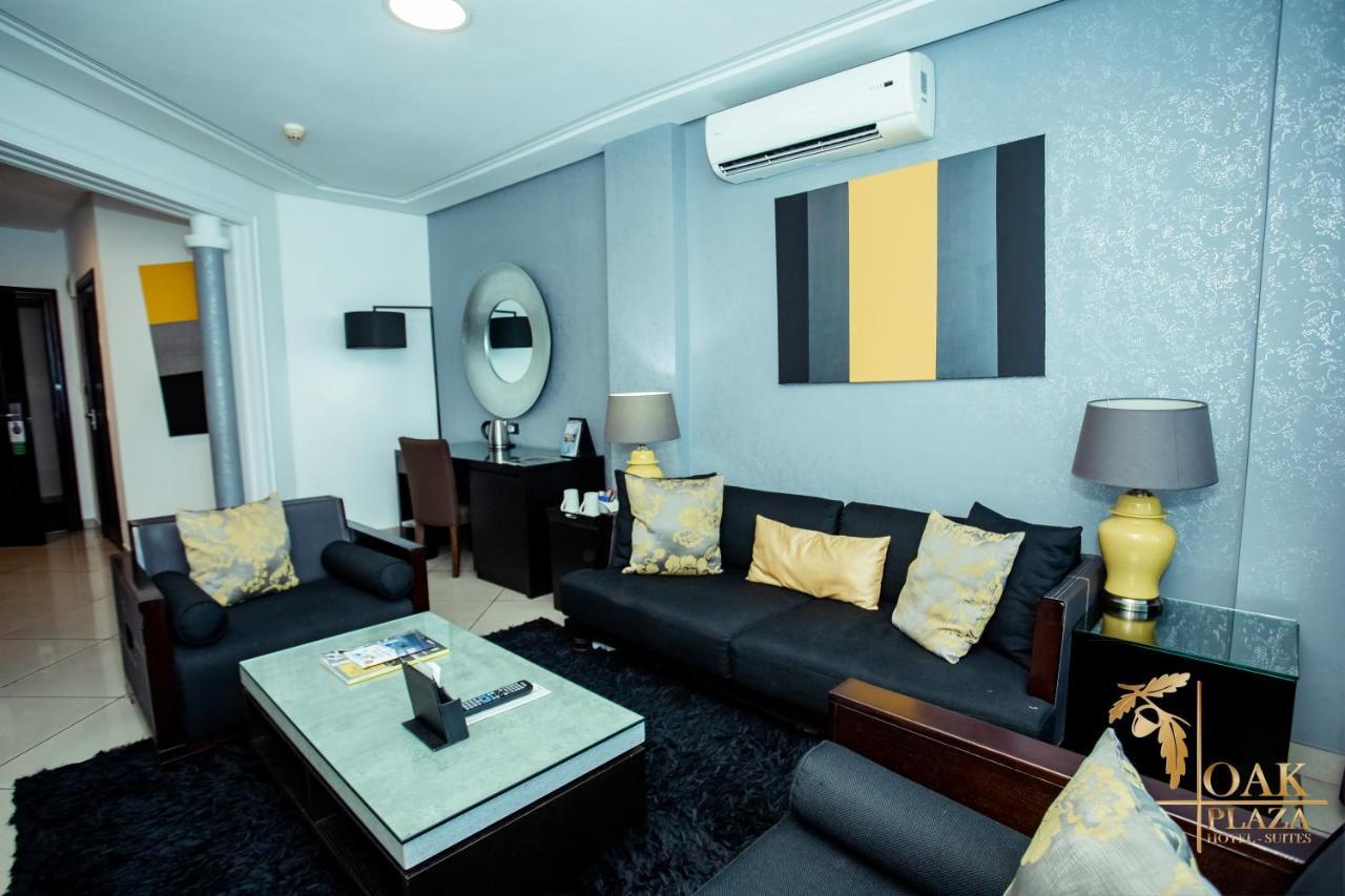 Oak Plaza Hotels East Airport Akra Zewnętrze zdjęcie