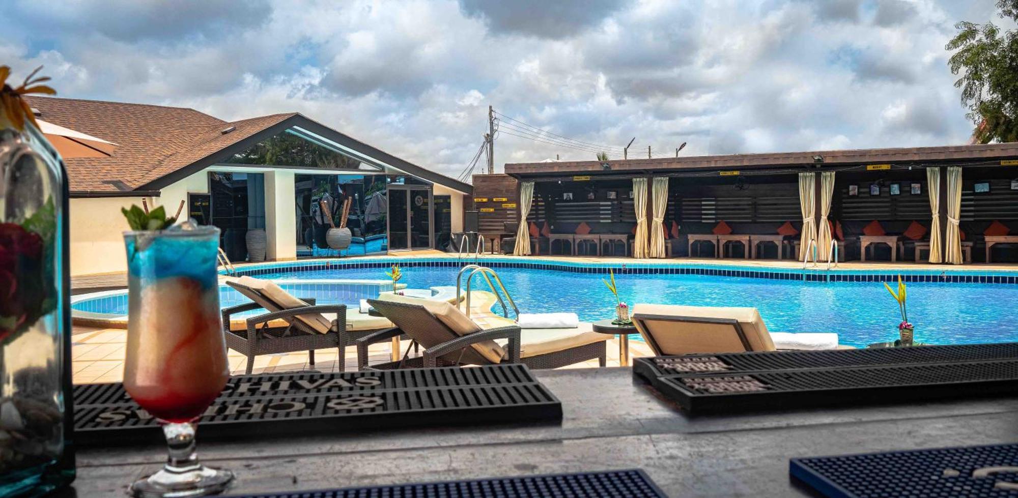 Oak Plaza Hotels East Airport Akra Zewnętrze zdjęcie
