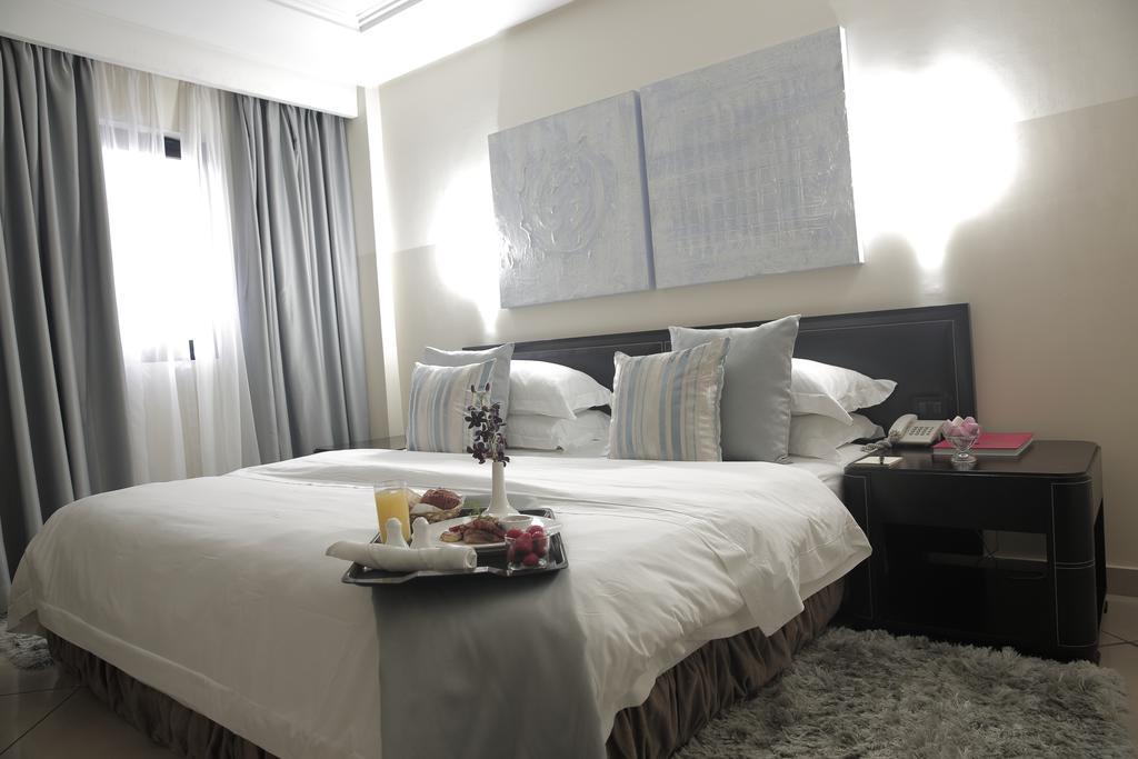 Oak Plaza Hotels East Airport Akra Pokój zdjęcie