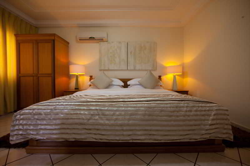 Oak Plaza Hotels East Airport Akra Zewnętrze zdjęcie