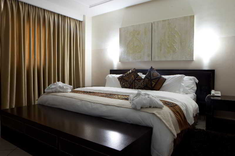 Oak Plaza Hotels East Airport Akra Zewnętrze zdjęcie